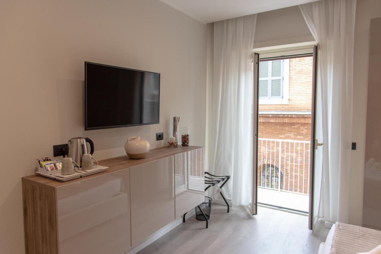 Xxiv Domus Luxury Suites Roma Exterior foto